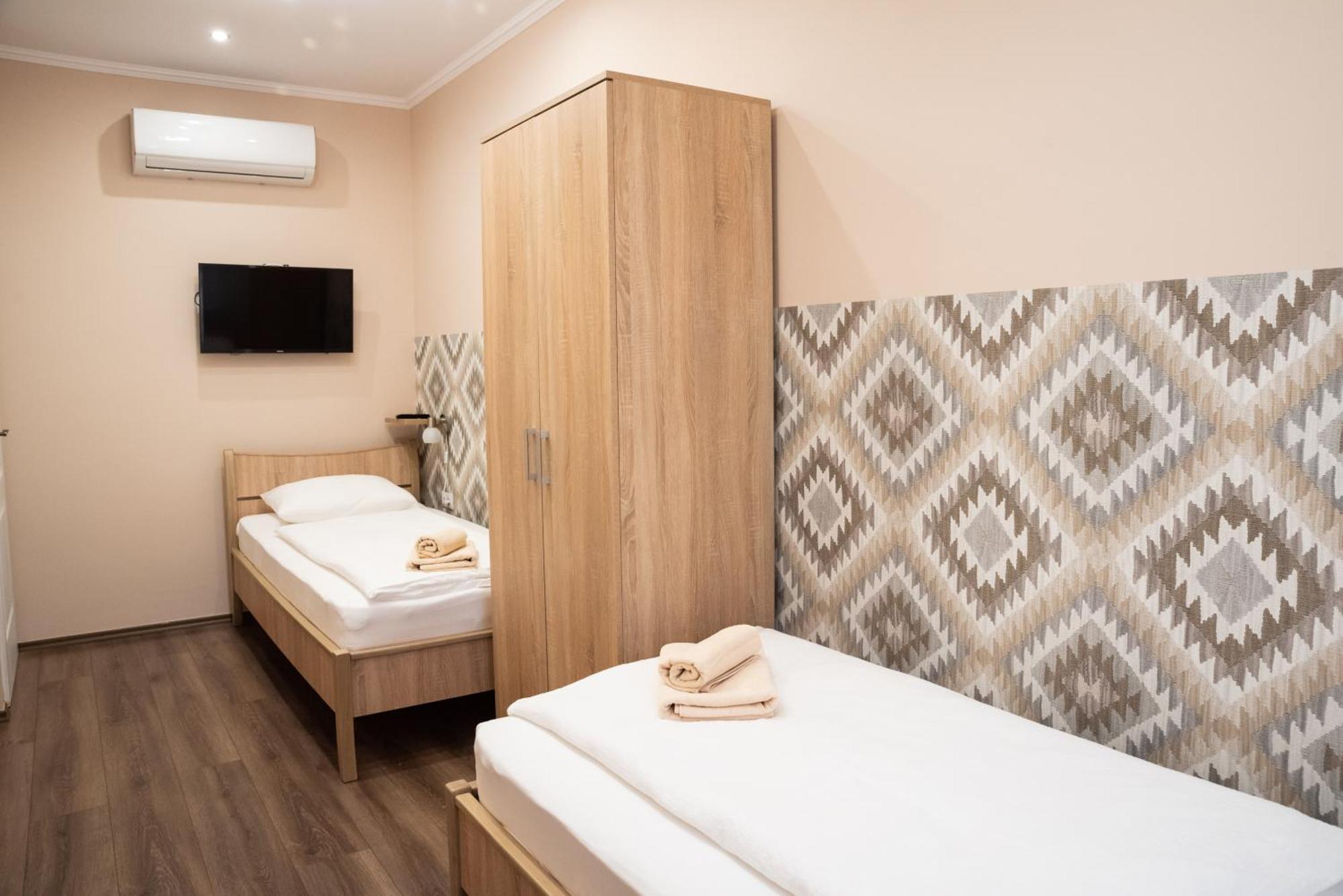Gesztenye Apartman Makó Exterior foto
