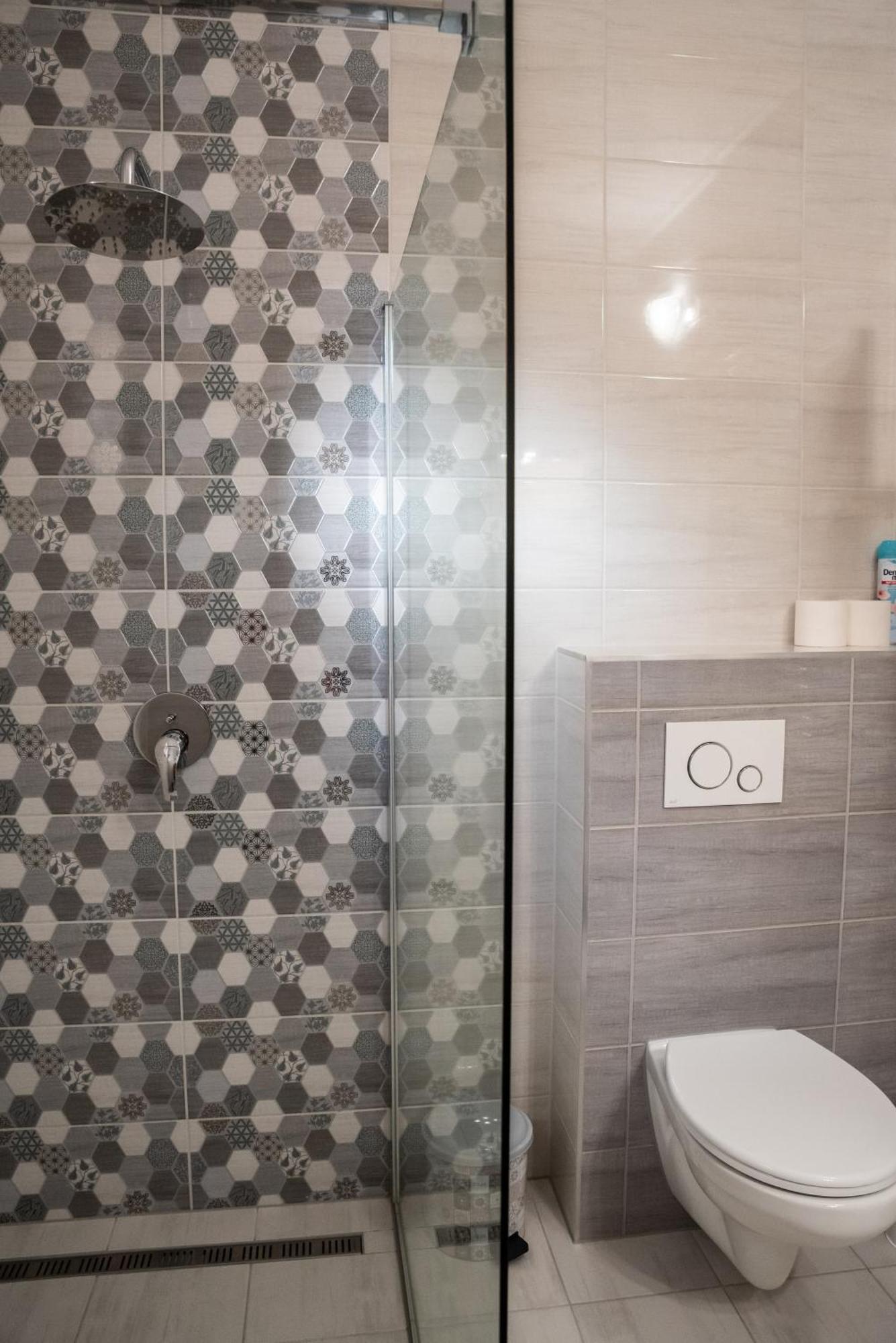 Gesztenye Apartman Makó Exterior foto